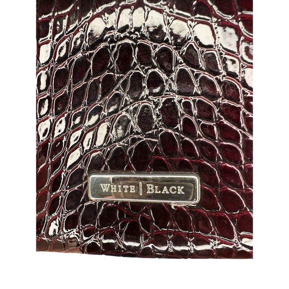 White House Black Market clutch Bag Red croc Patent Leather‎ - Picture 5 of 13